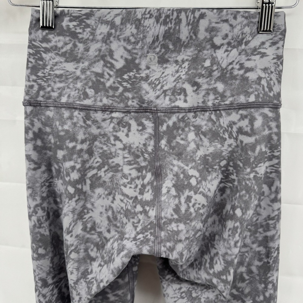 Lululemon Align Crop High Rise Leggings Ice Grey Multi Size 6‎ Nulu 25" Inseam